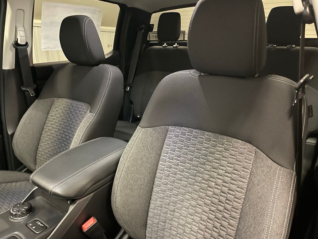 2025 Ford Ranger XLT photo 17