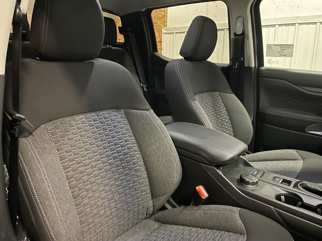2025 Ford Ranger XLT photo 22