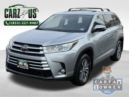 2017 Toyota Highlander SE