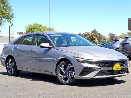 2025 Hyundai Elantra Hybrid Limited