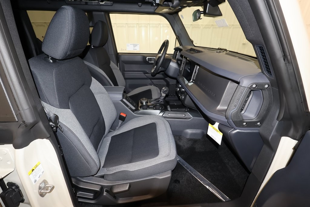 2025 Ford Bronco Big Bend photo 10