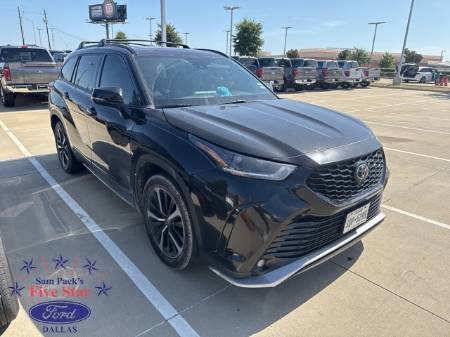 2022 Toyota Highlander XSE