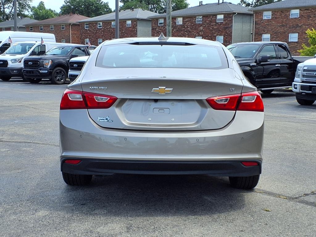 2024 Chevrolet Malibu 1LT photo 3