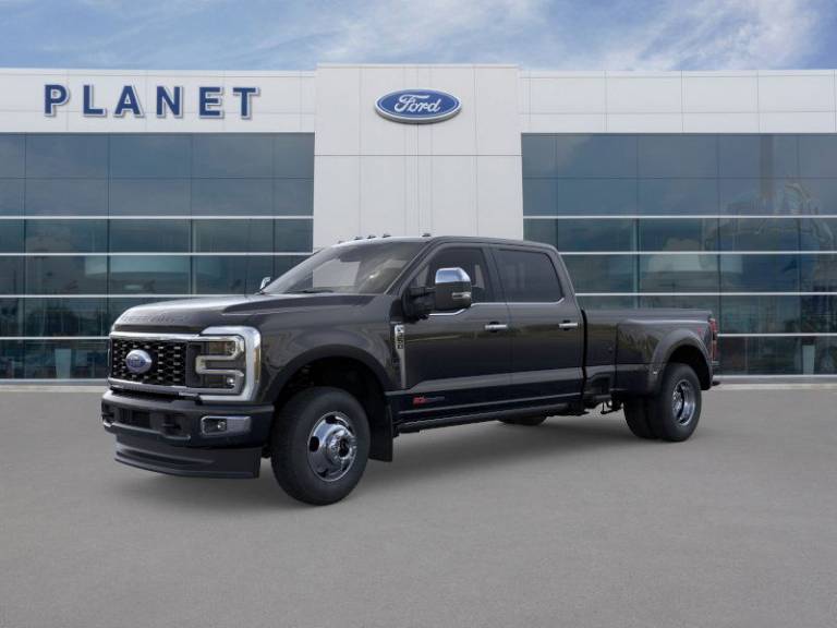 2025 Ford Super Duty F-350 DRW Platinum 4WD Crew Cab 8' Box