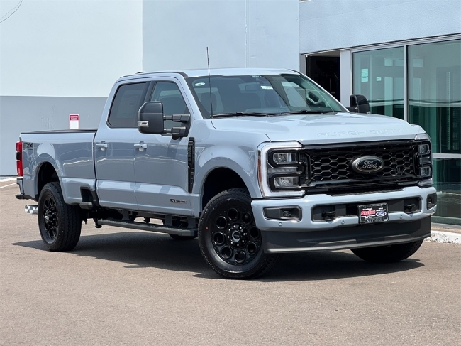 2025 Ford F-350SD LARIAT