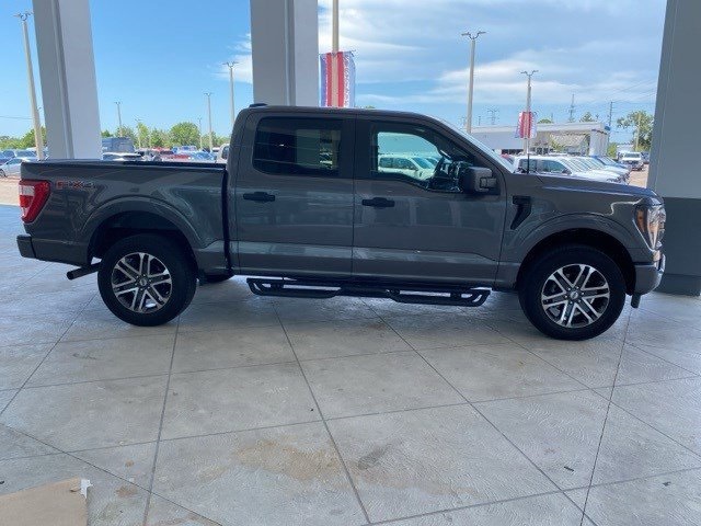 2023 Ford F-150 XL photo 5