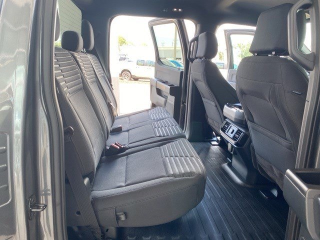 2023 Ford F-150 XL photo 13
