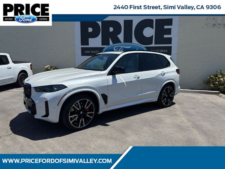 2025 BMW X5 M60i