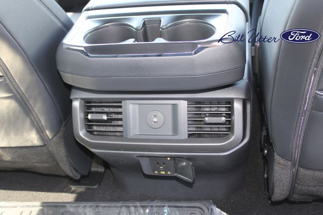 2025 Ford F-150 Lariat photo 11