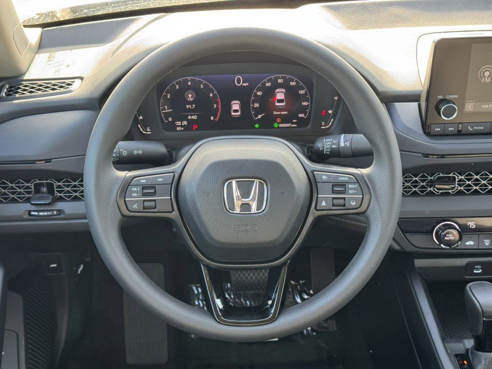 2025 Honda Accord LX photo 15