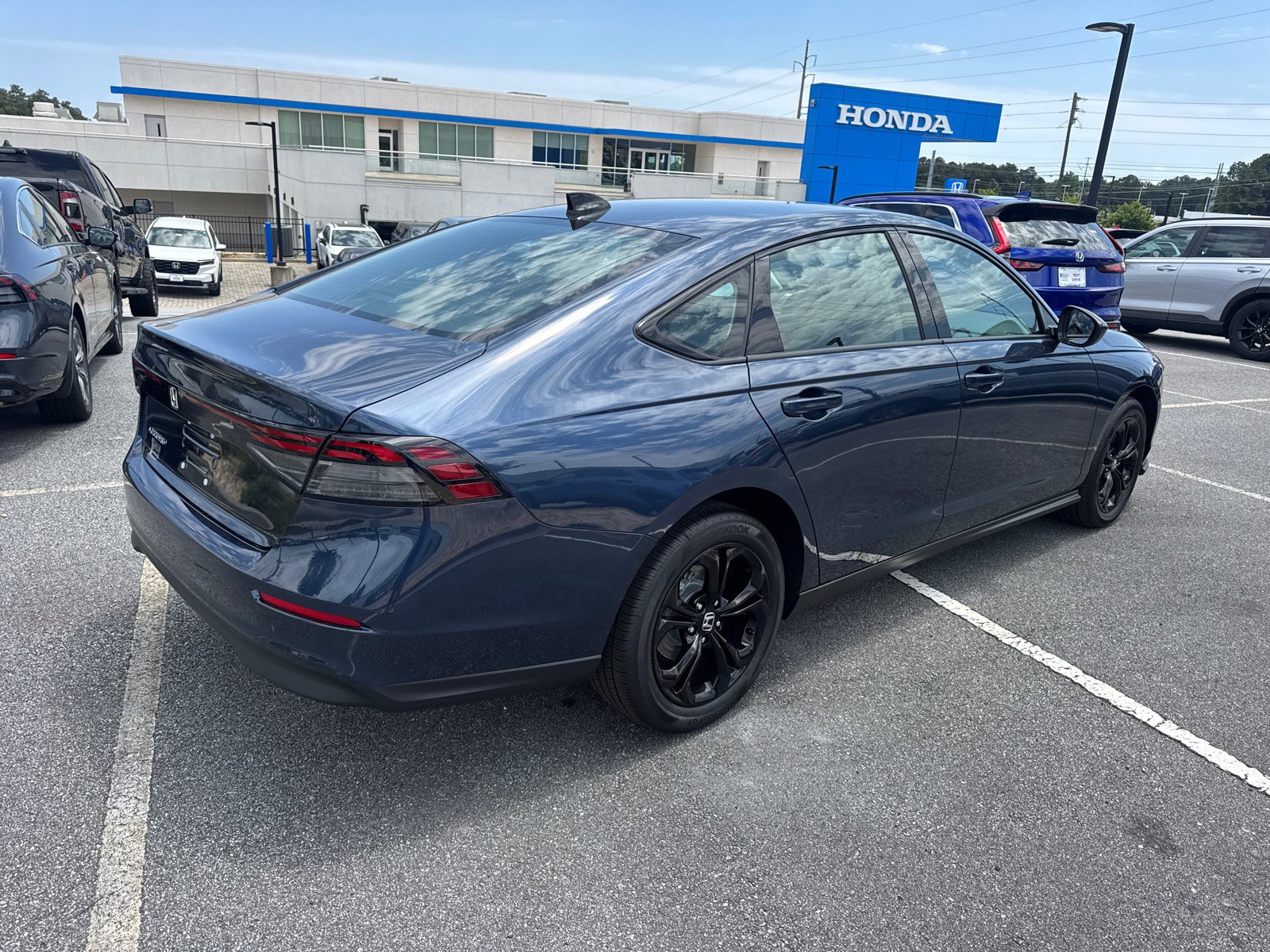 2025 Honda Accord SE photo 7