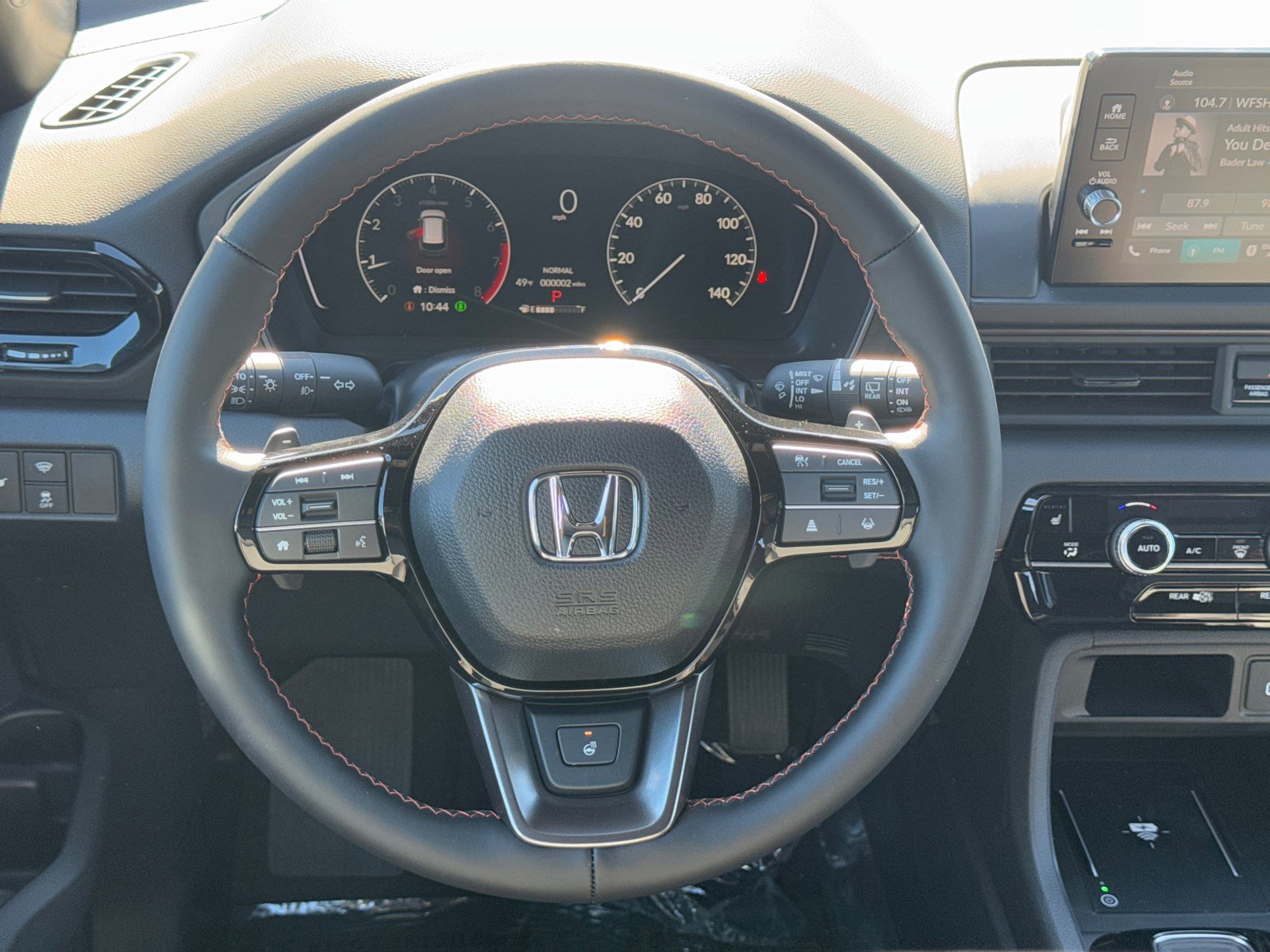 2025 Honda Pilot TrailSport photo 16