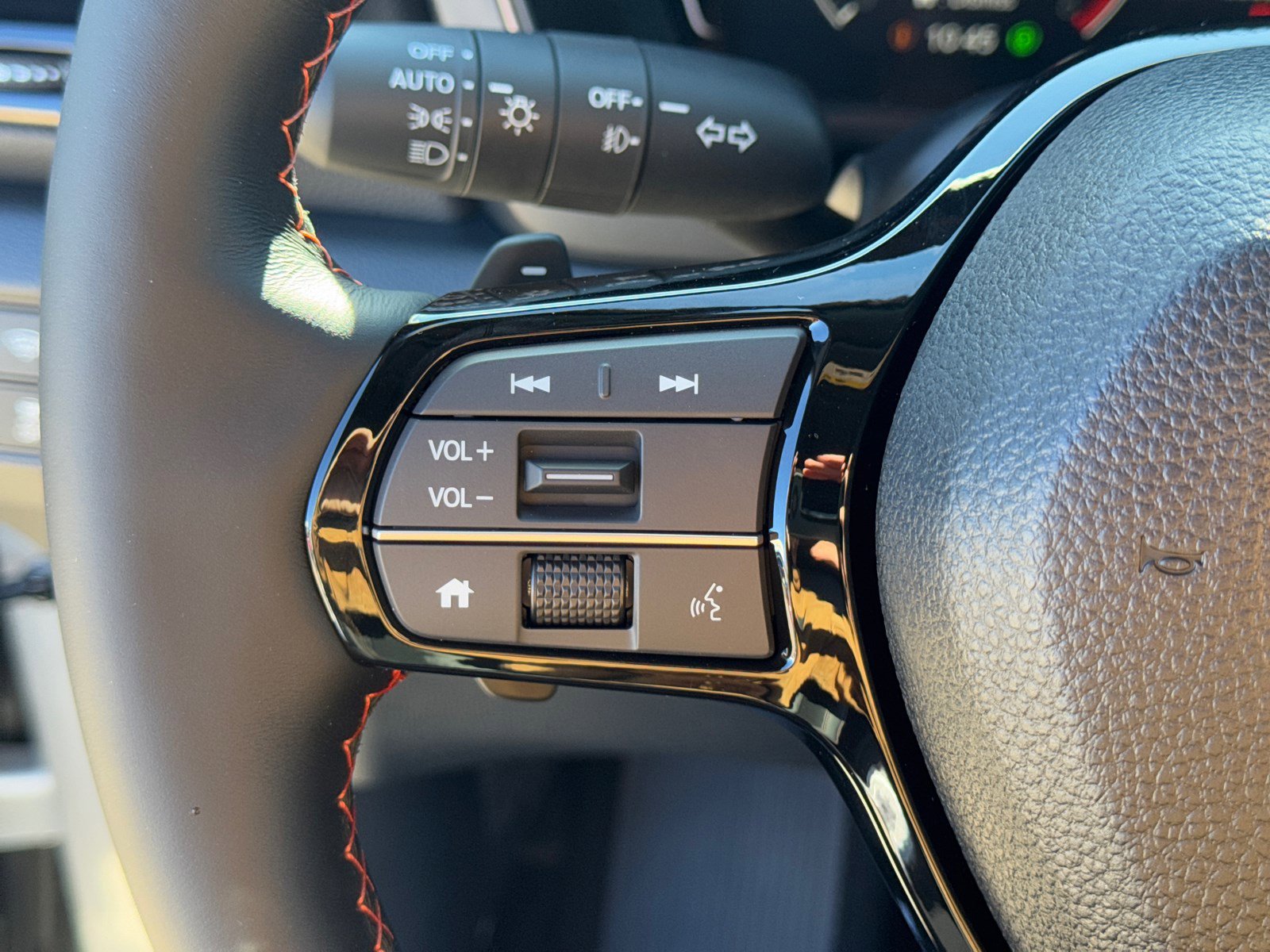 2025 Honda Pilot TrailSport photo 17