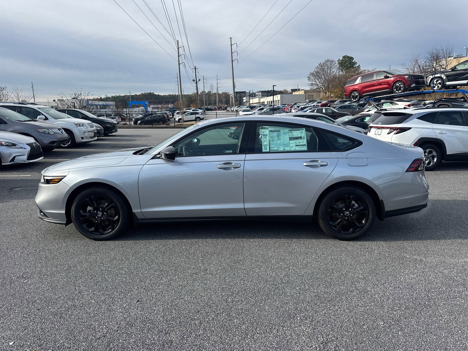 2025 Honda Accord SE photo 4