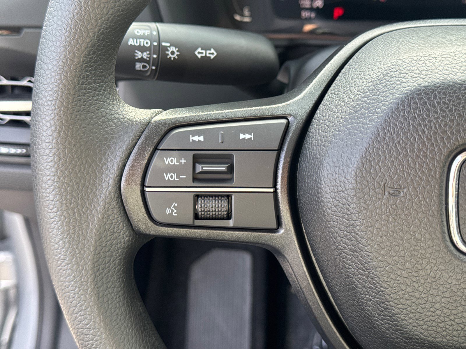 2025 Honda Accord SE photo 17