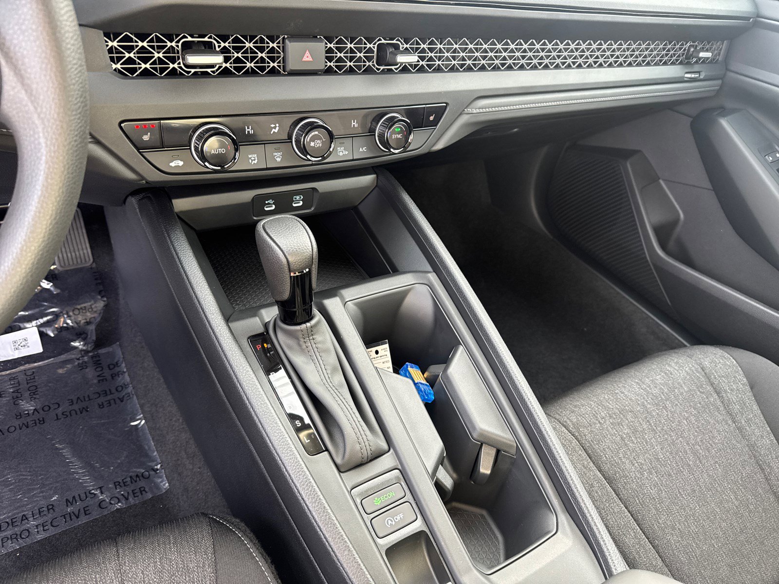 2025 Honda Accord SE photo 21