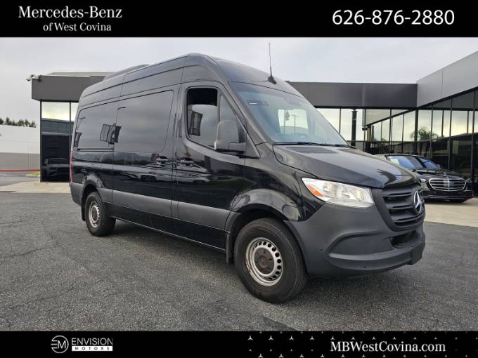 2024 Mercedes-Benz Sprinter 2500 Passenger 144 WB