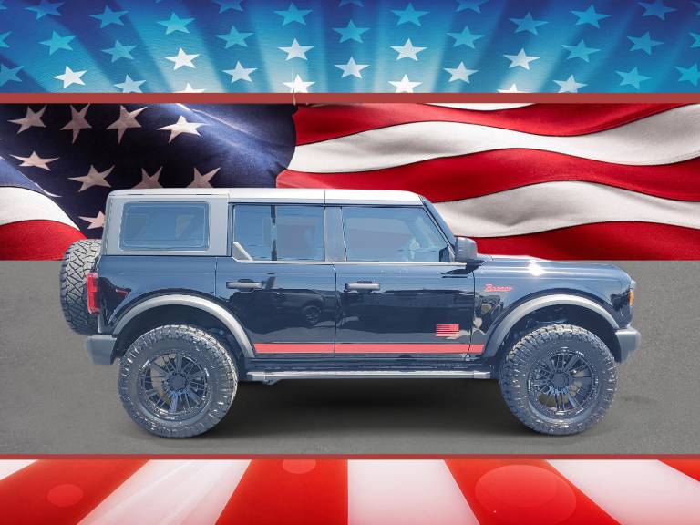 2025 Ford Bronco Base