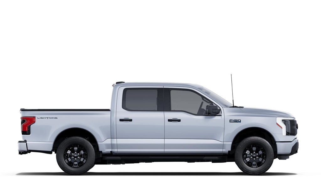 2025 Ford F-150 Lightning XLT photo 5