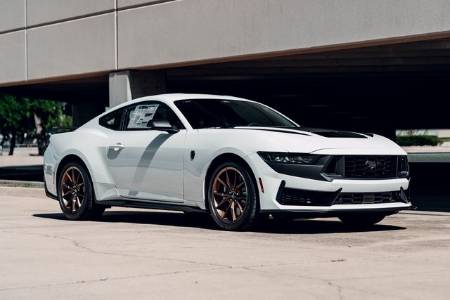 2025 Ford Mustang Dark Horse