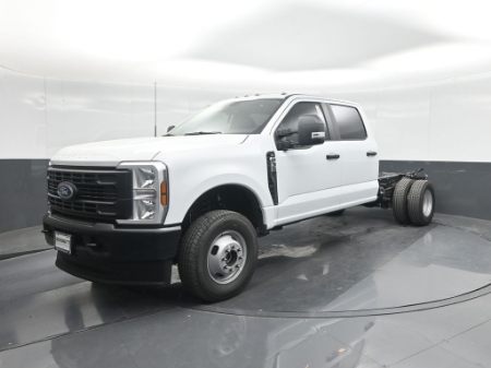 2025 Ford Super Duty F-350 DRW XL