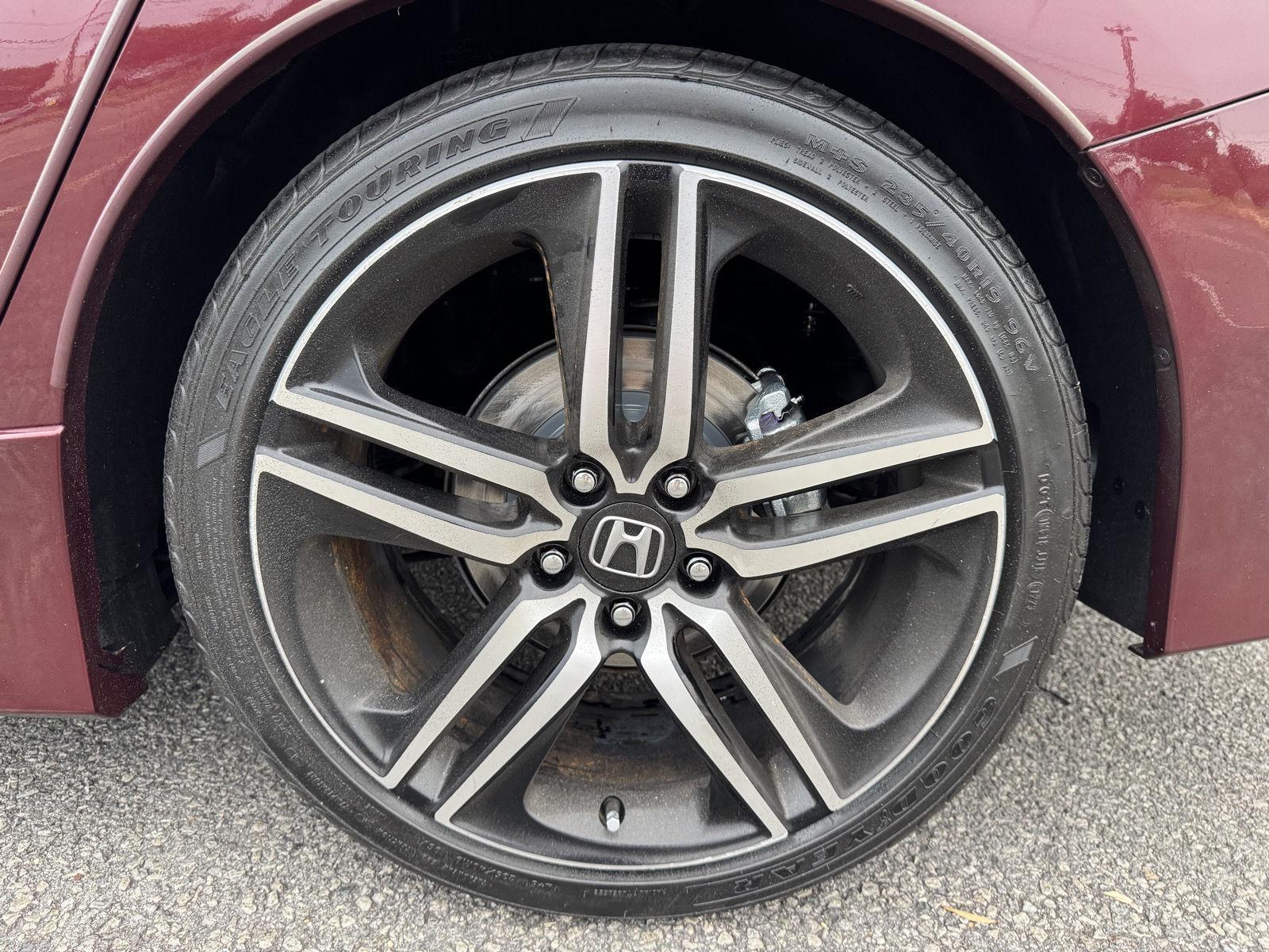2017 Honda Accord Sport photo 19