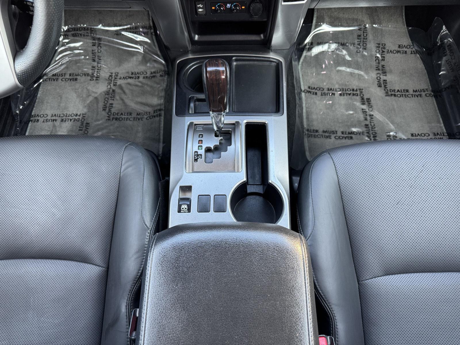 2015 Toyota 4Runner Limited photo 16