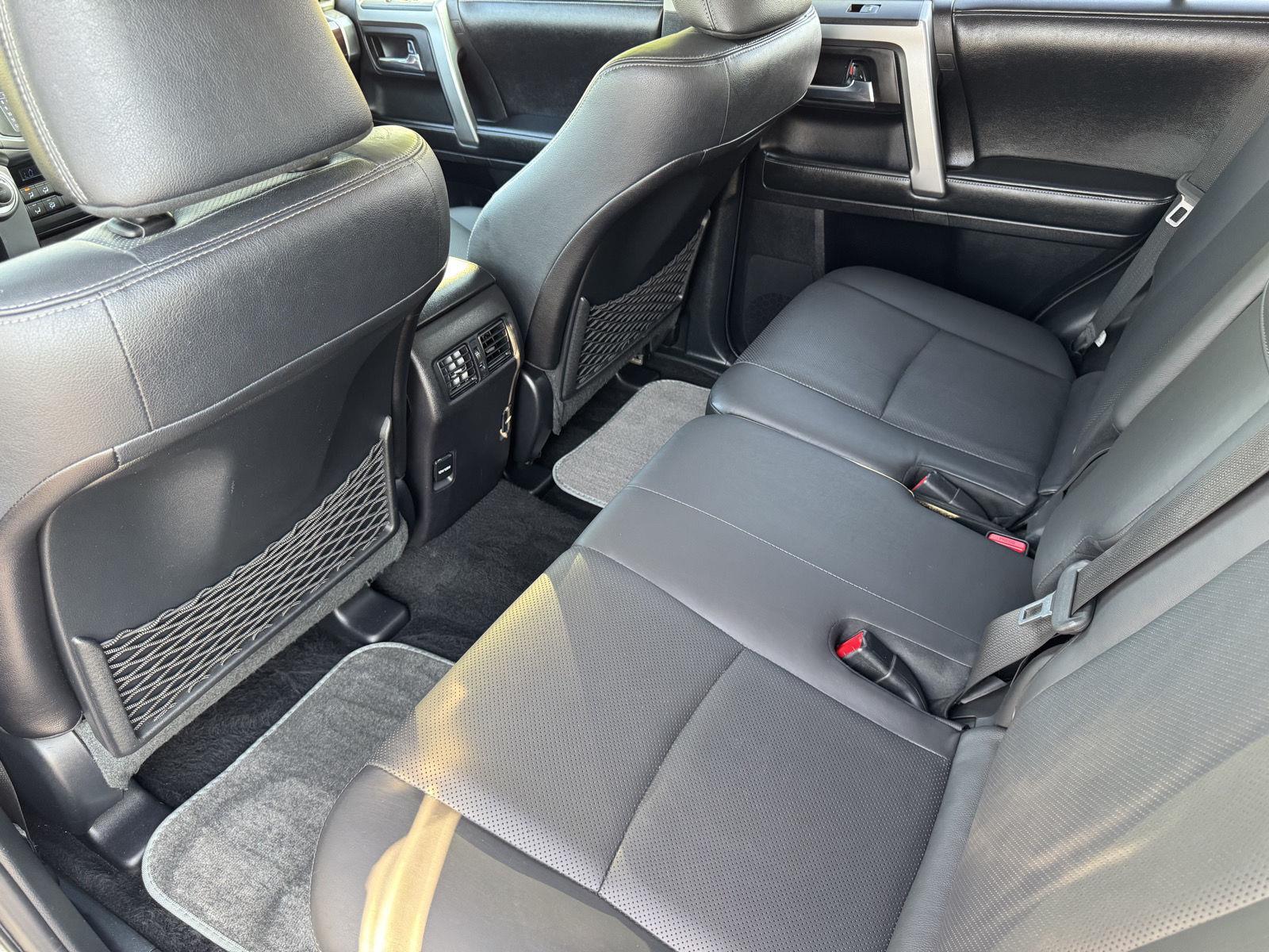 2015 Toyota 4Runner Limited photo 19