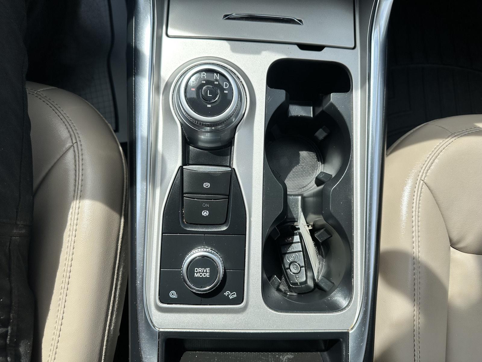 2022 Ford Explorer XLT photo 28