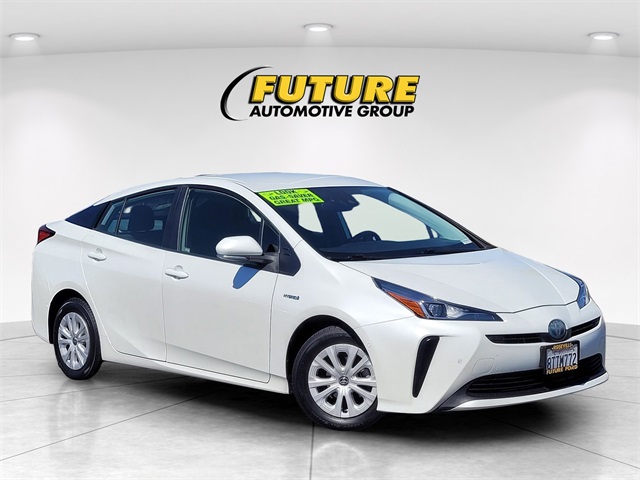 2021 Toyota Prius LE