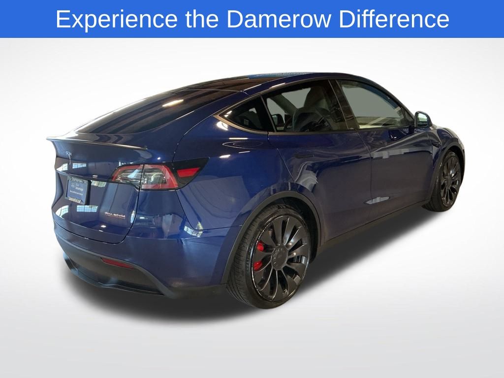 2023 Tesla Model Y Performance photo 2