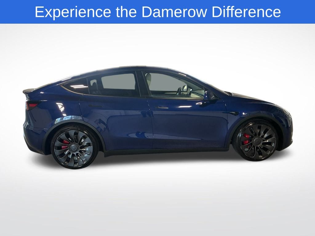 2023 Tesla Model Y Performance photo 3