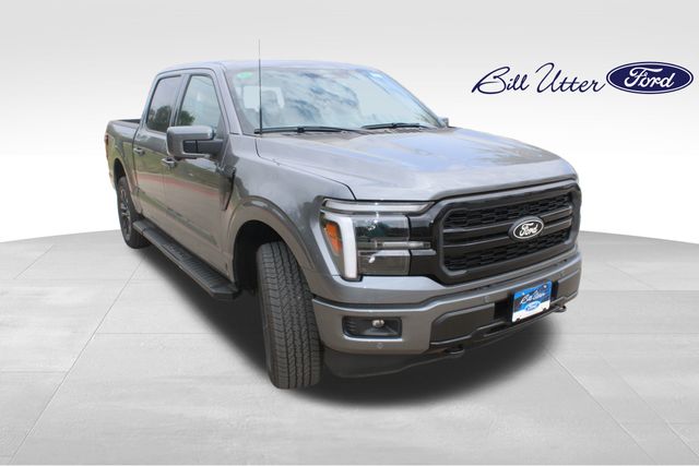 2025 Ford F-150 Lariat photo 2