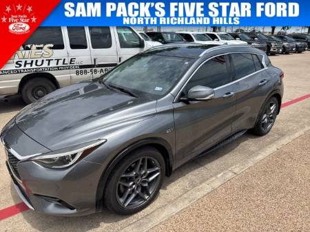2018 INFINITI QX30 ESSENTIAL