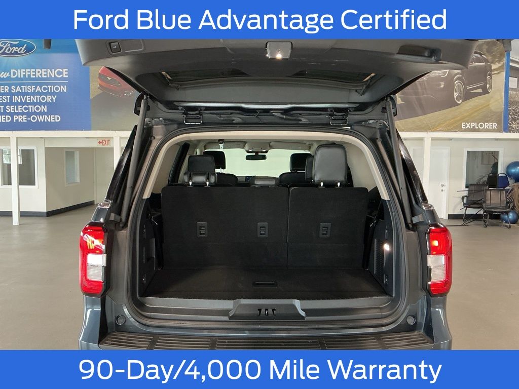 2024 Ford Expedition XLT photo 3
