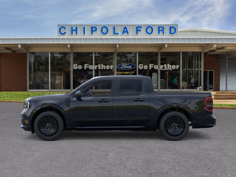 2025 Ford Maverick photo 2