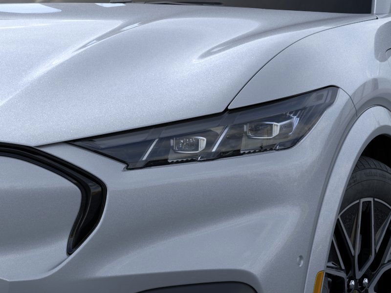 2025 Ford Mustang Mach-E Premium photo 17