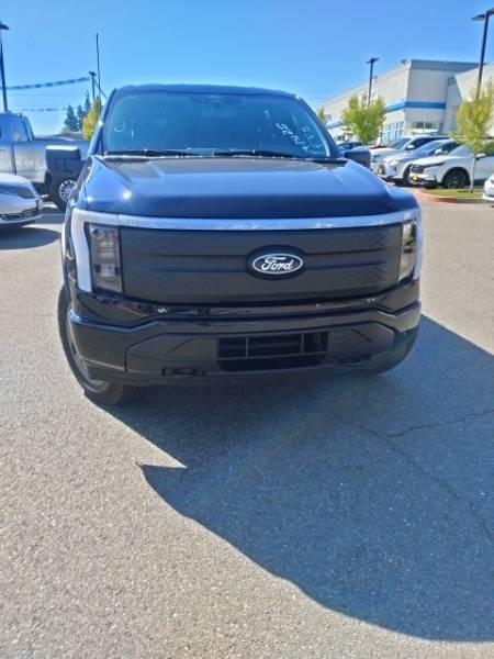 2024 Ford F-150 Lightning Flash