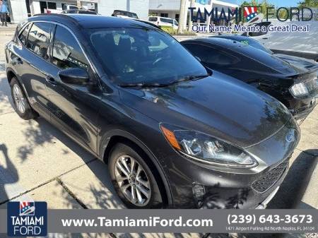 2020 Ford Escape SE
