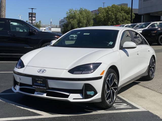 2025 Hyundai Ioniq 6 SEL