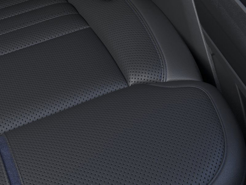2025 Ford F-150 Platinum photo 16