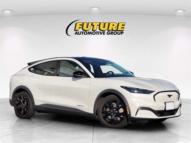 2024 Ford Mustang Mach-E Select