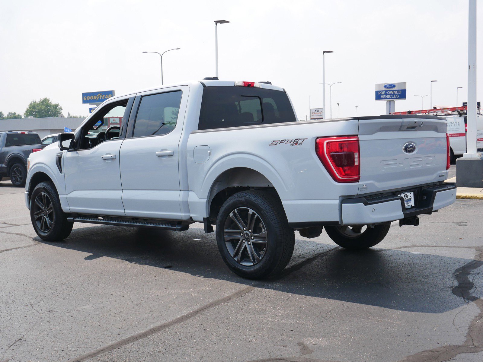 Used 2022 Ford F-150 XLT with VIN 1FTEW1EPXNKD94943 for sale in St. Cloud, Minnesota