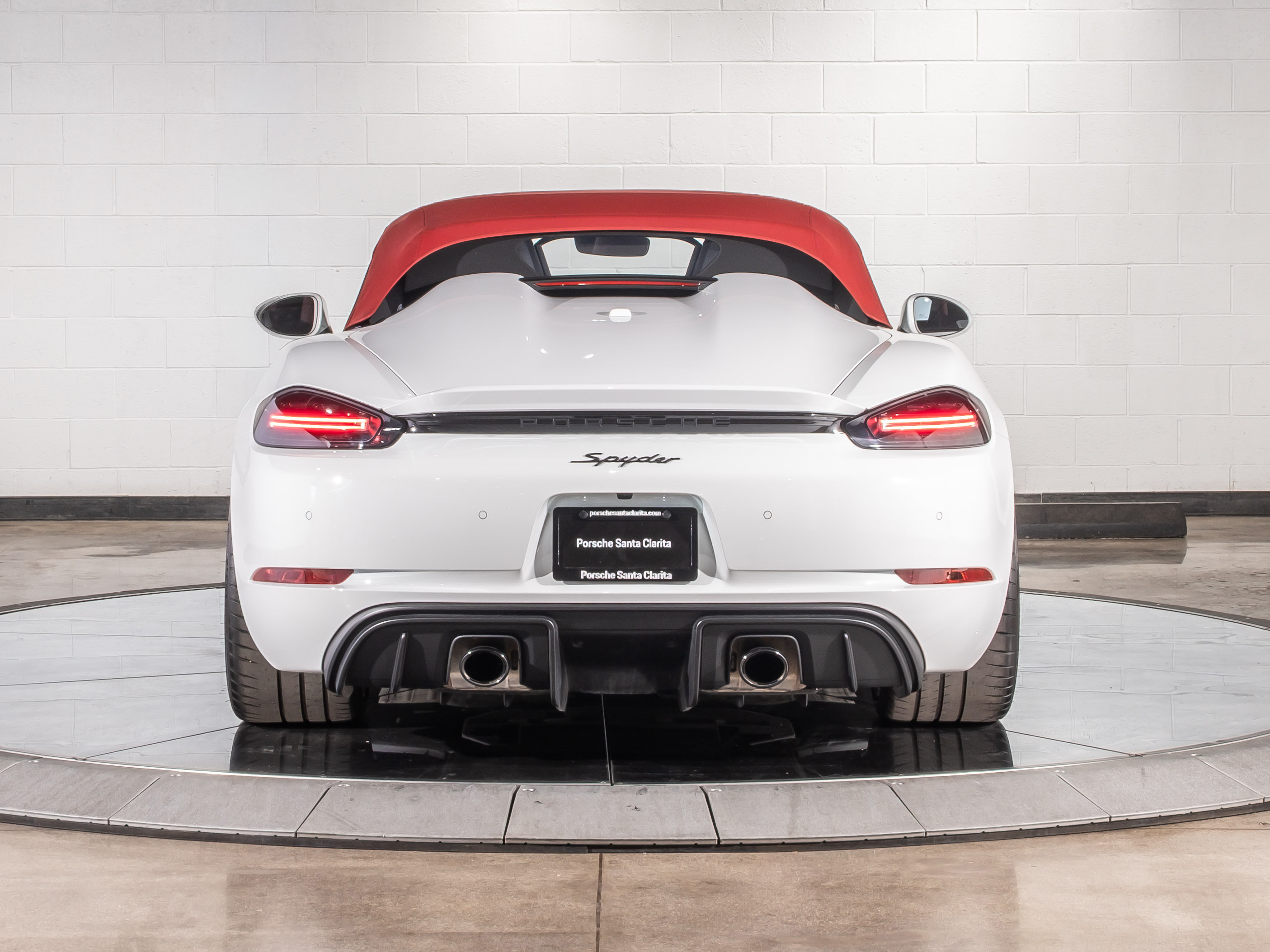 2023 Porsche Boxster Spyder photo 10