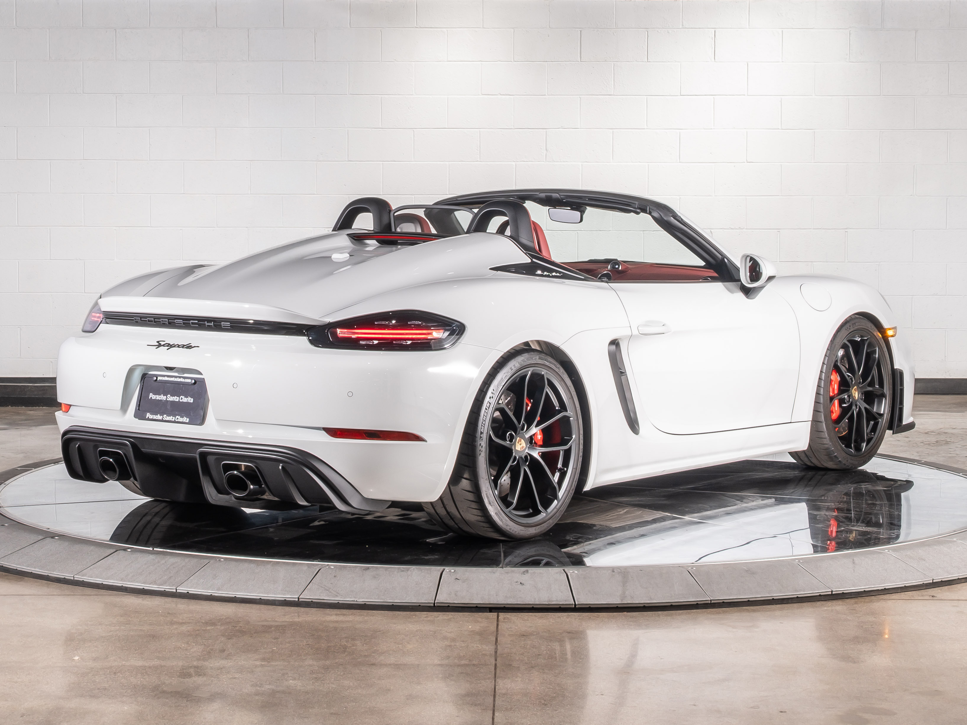 2023 Porsche Boxster Spyder photo 15