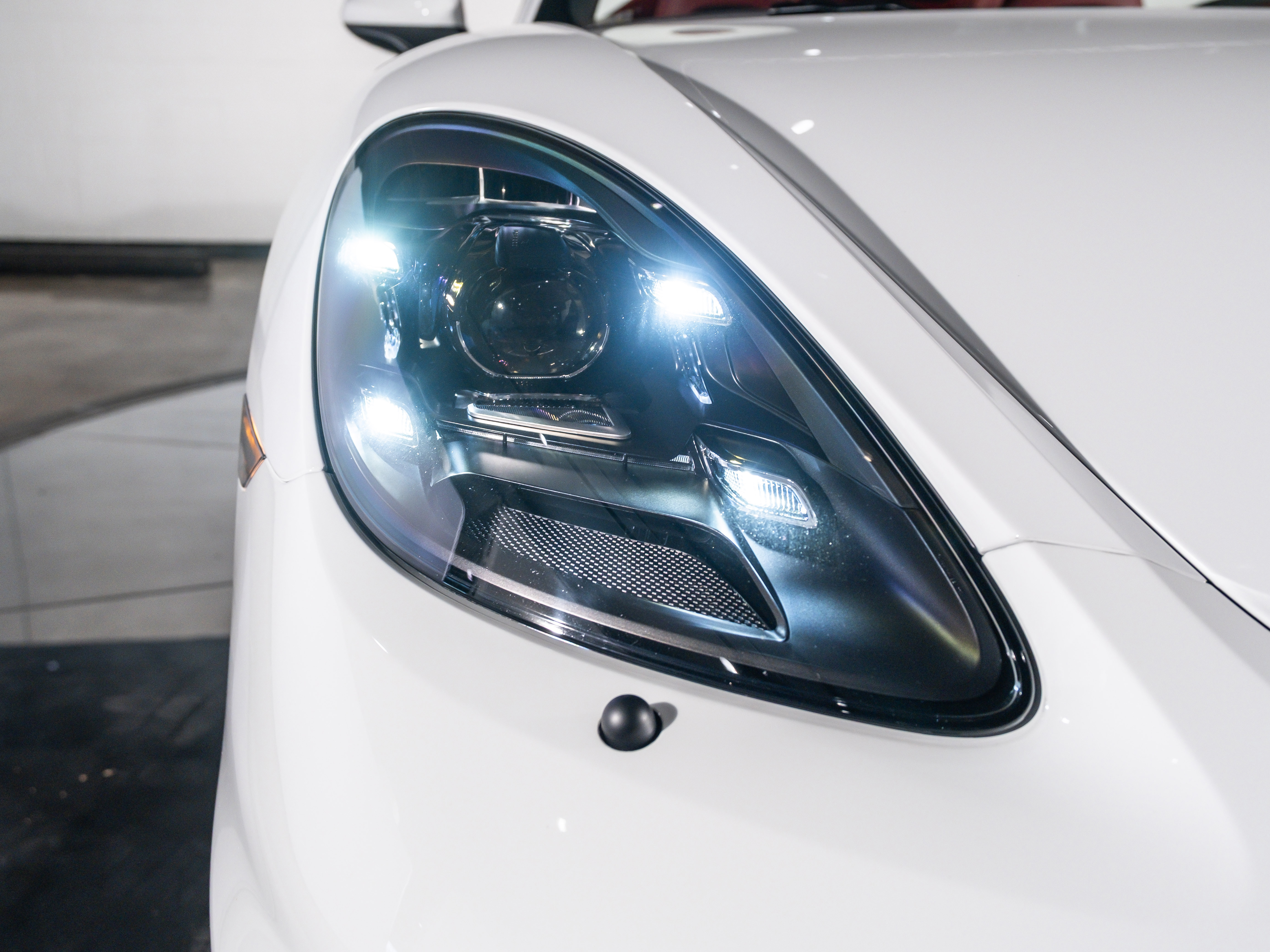 2023 Porsche Boxster Spyder photo 20