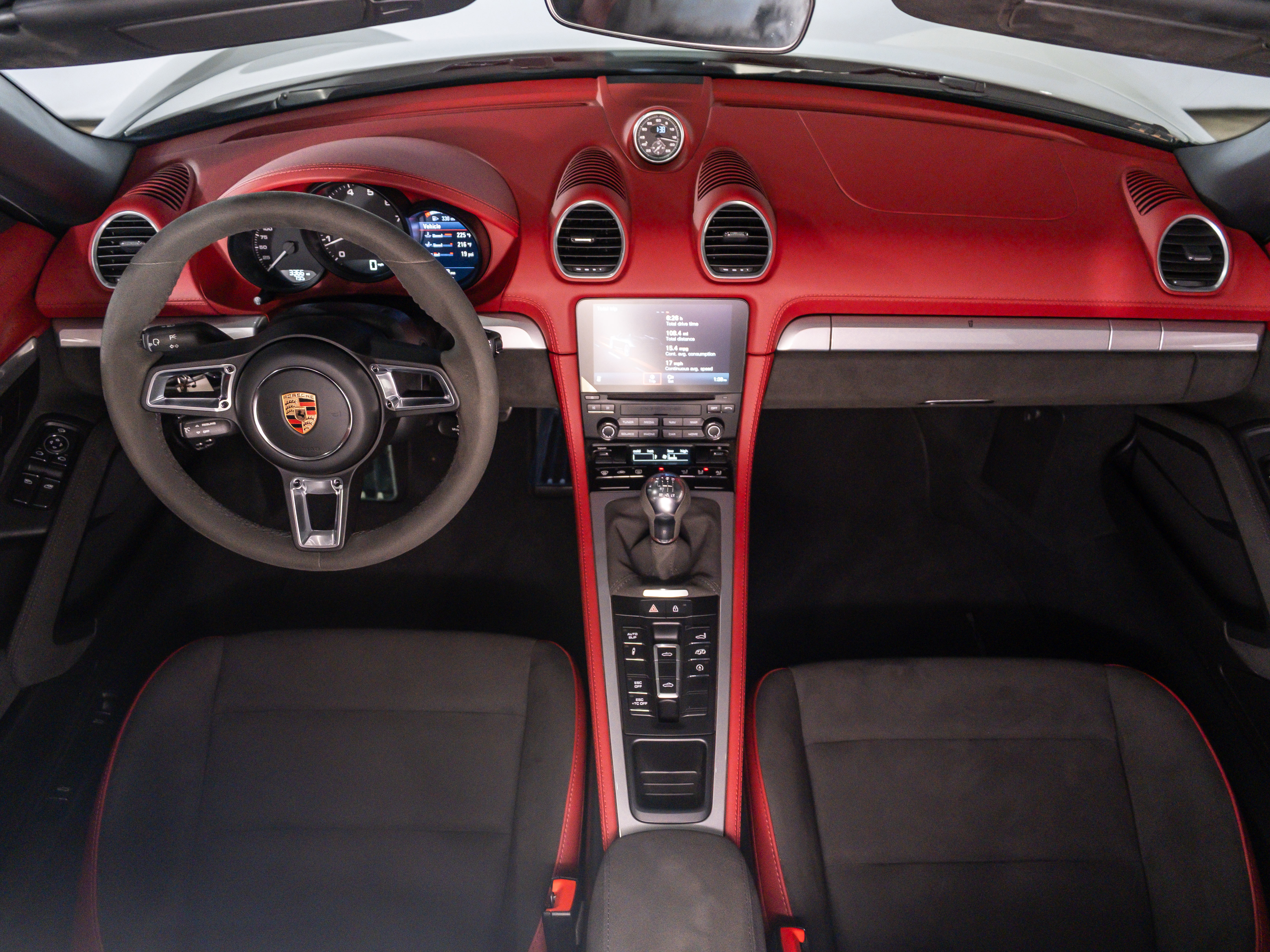 2023 Porsche Boxster Spyder photo 25
