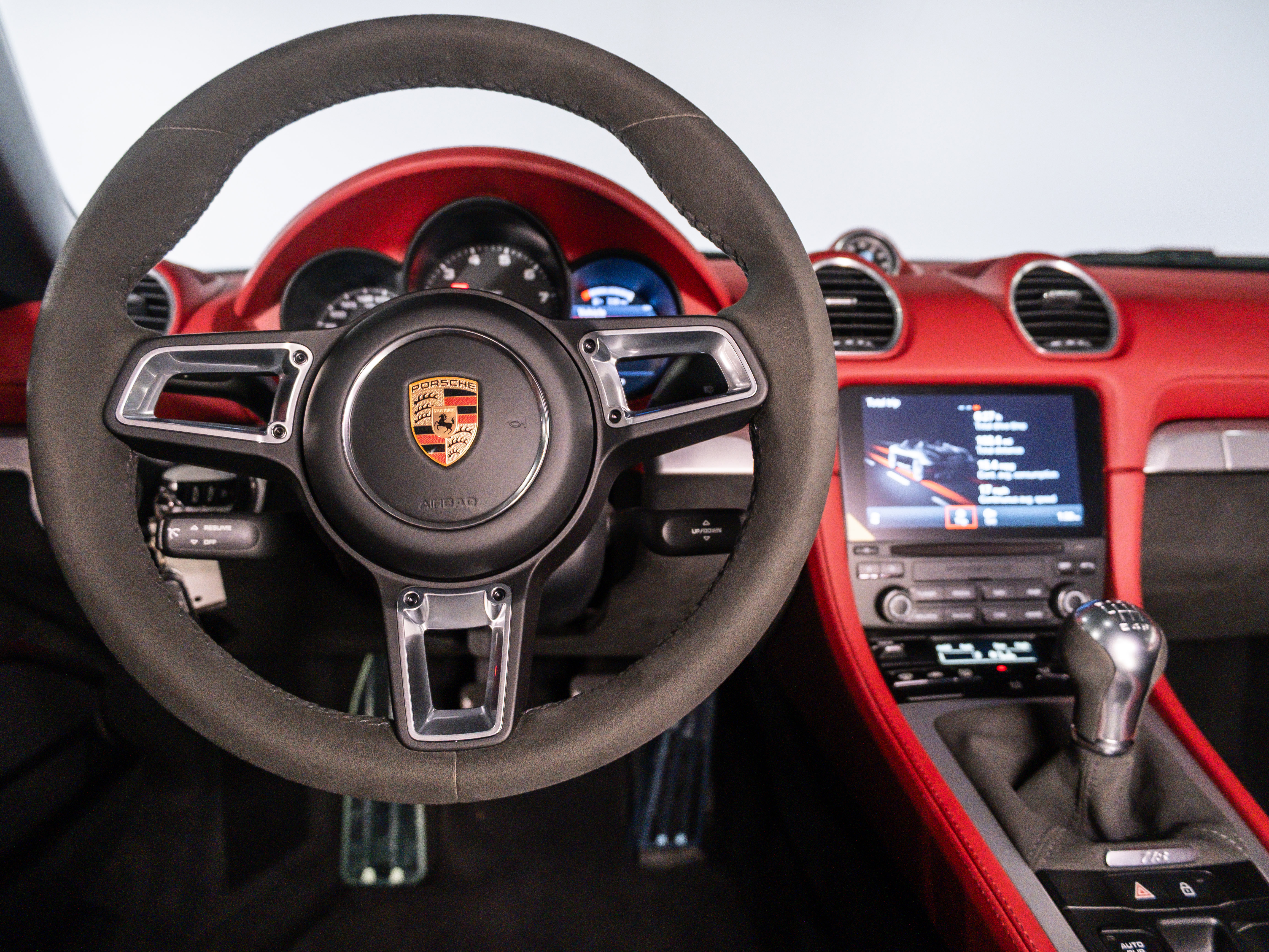 2023 Porsche Boxster Spyder photo 26