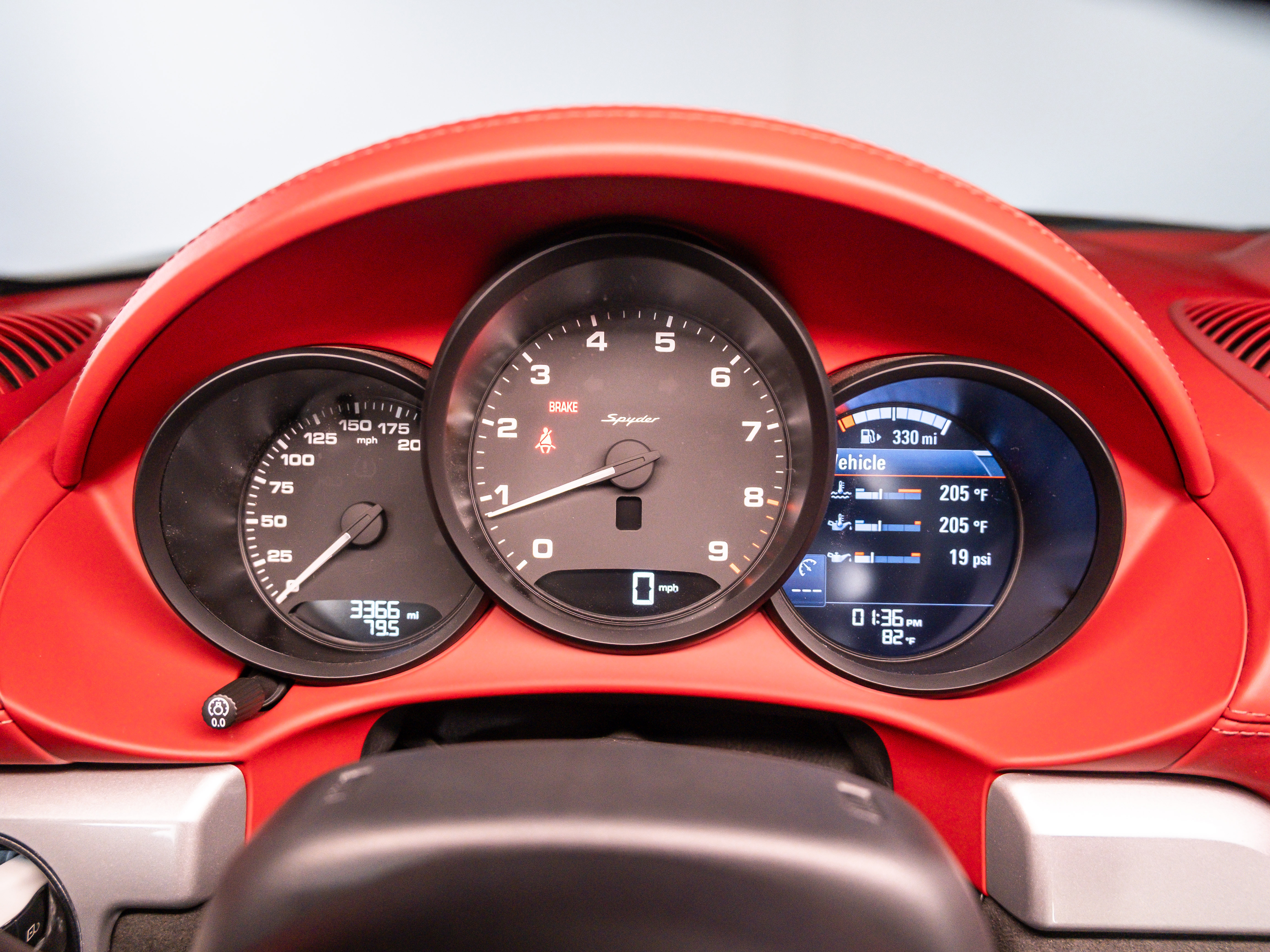 2023 Porsche Boxster Spyder photo 27