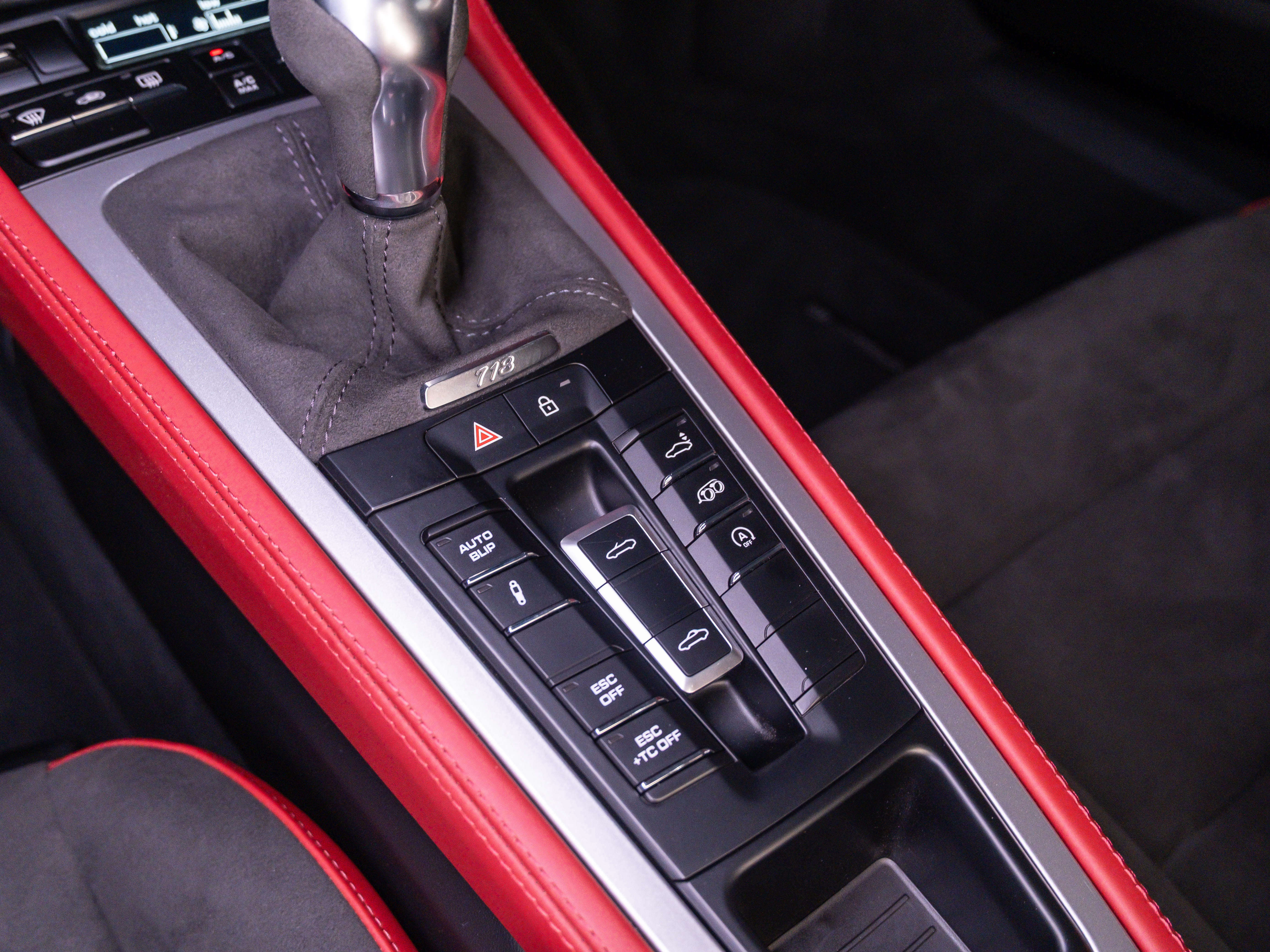 2023 Porsche Boxster Spyder photo 29